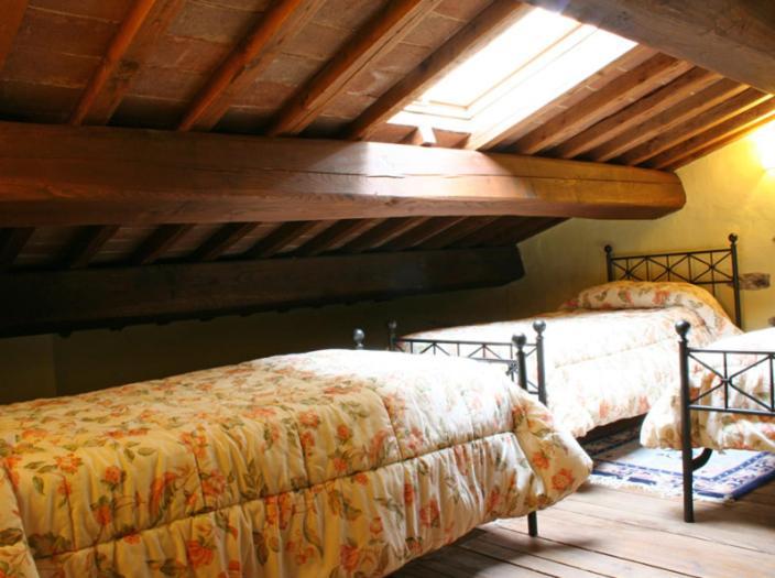 فيلا Podere Pian De' Cortini Serravalle  الغرفة الصورة